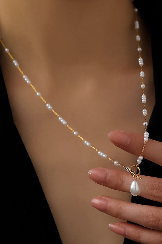 Tarnish-free Pearl Toggle Necklace